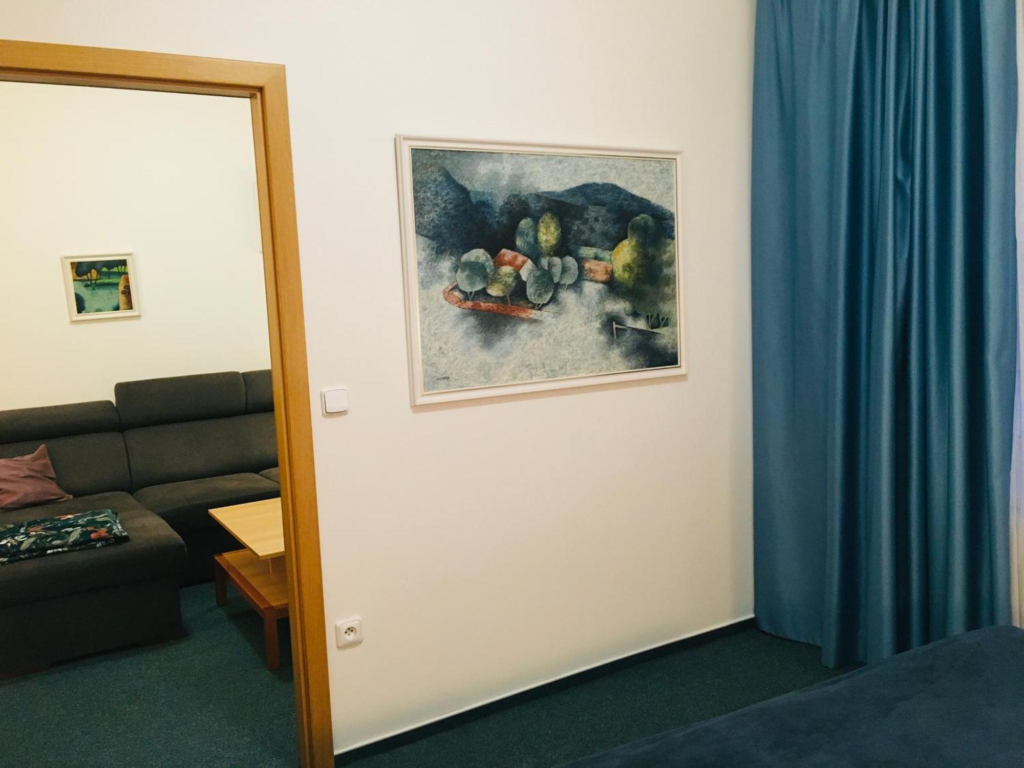 Penzion Hotelu Central Dvůr Králové nad Labem المظهر الخارجي الصورة